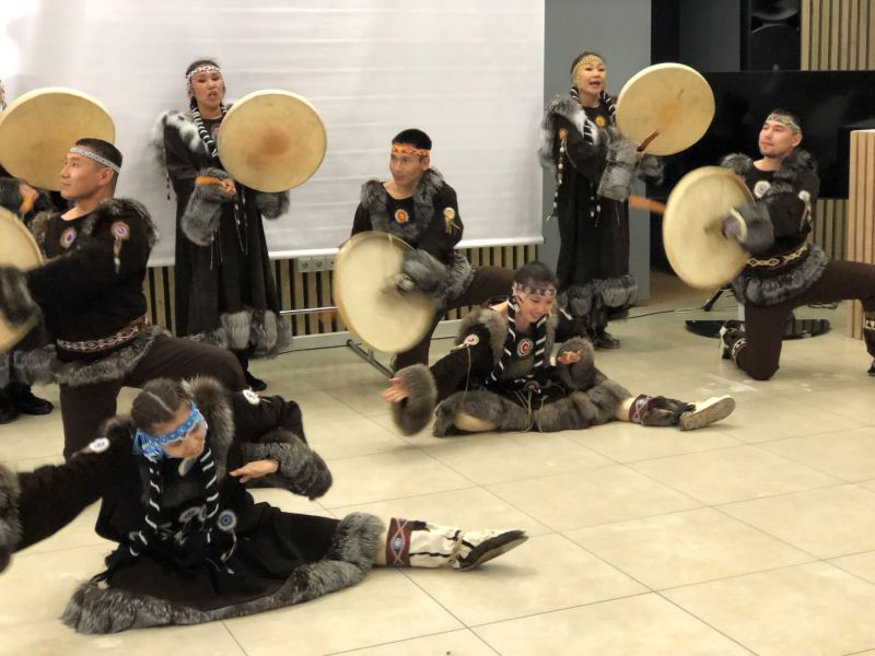 Туристы в гостях у "Эргырона"